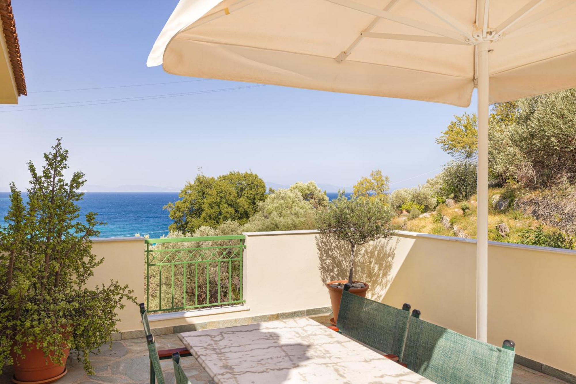 Marina Apartments Kokkari Extérieur photo